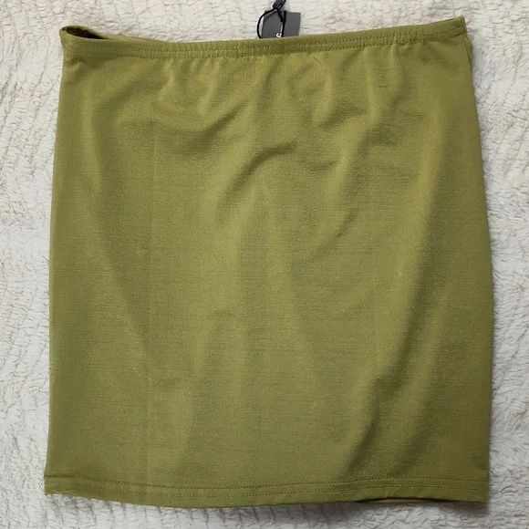 Shape Olive Slinky Acetate Ruched Front Mini Skirt Pretty Little Thing Size 6 - Picture 7 of 8